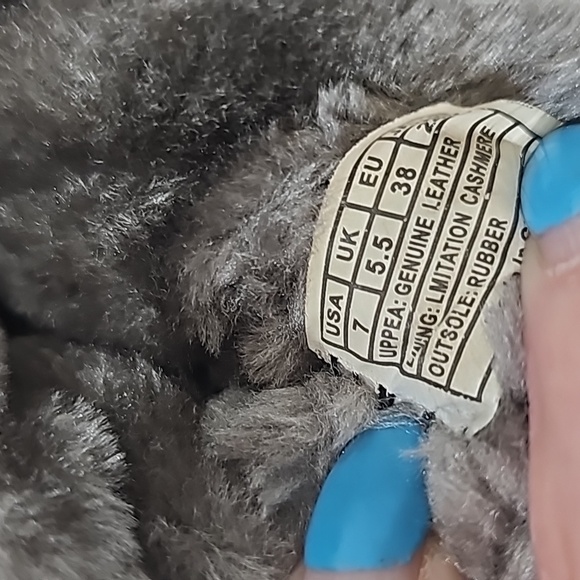 Ugg Australia Boots Grey mid calf Size 7 - Picture 7 of 12